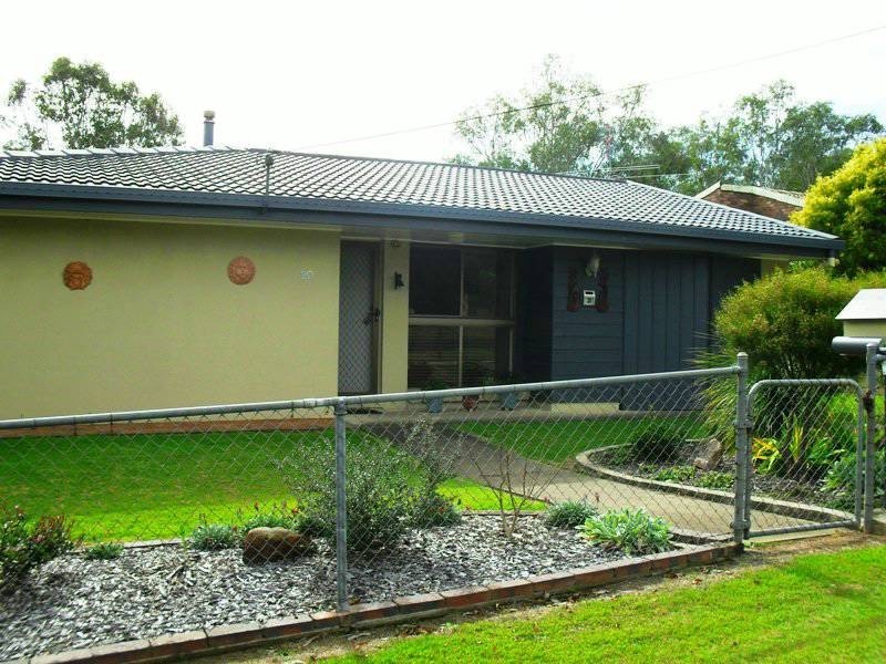 20 Hay Street, Nanango QLD 4615