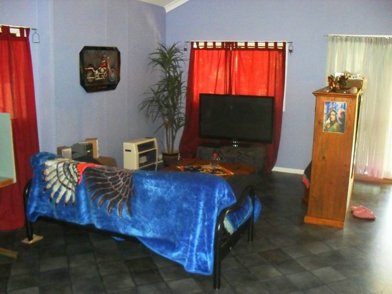 89 Calvert Road, Nanango QLD 4615