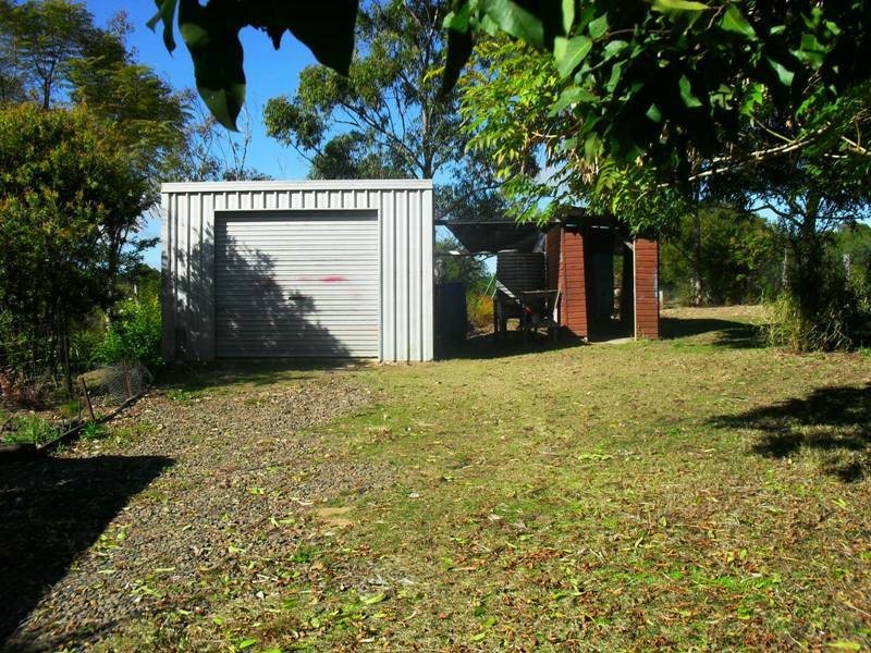 89 Calvert Road, Nanango QLD 4615
