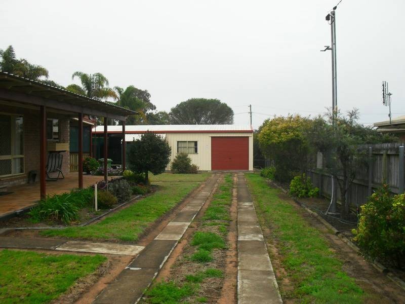 27 Normanby Street, Nanango QLD 4615