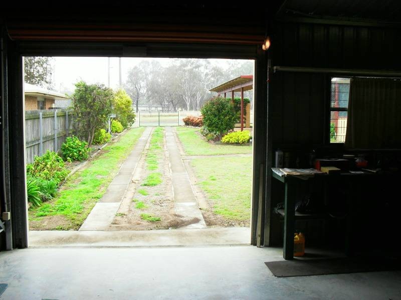 27 Normanby Street, Nanango QLD 4615