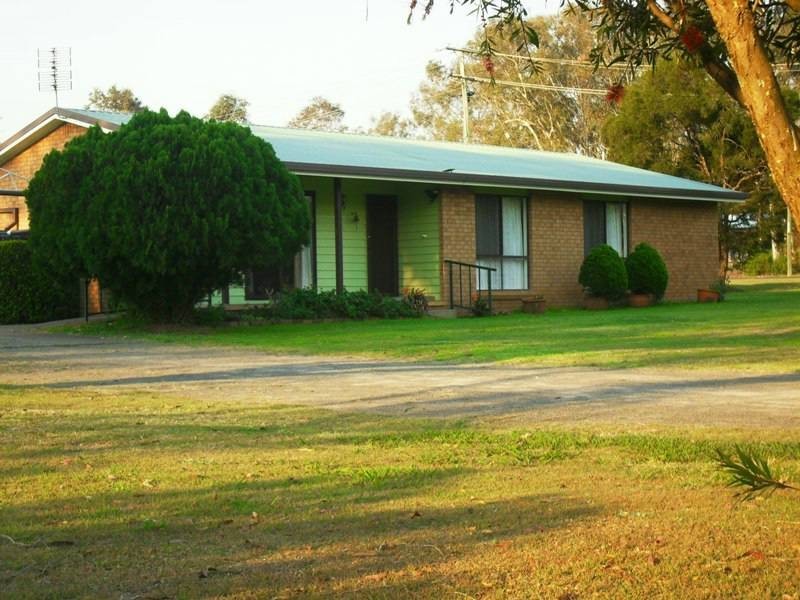 1 Brisbane Street, Nanango QLD 4615