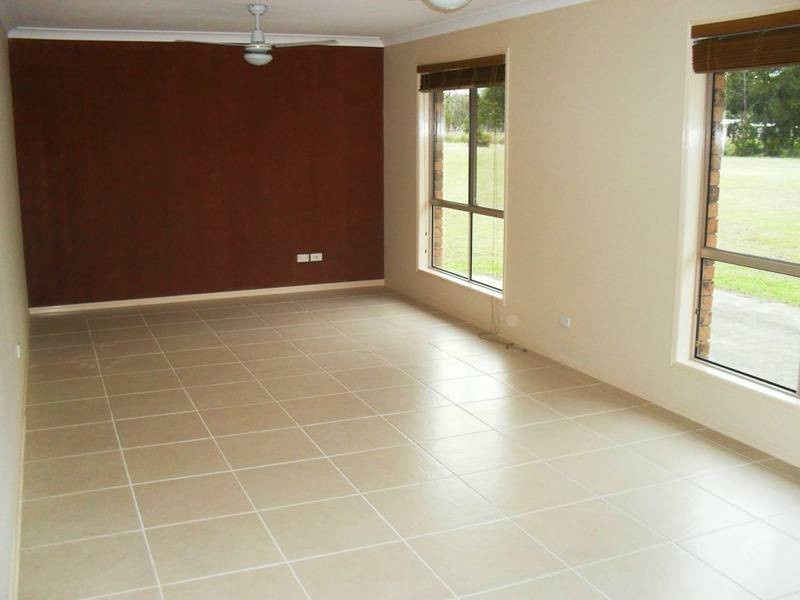 1 Millis Way, Nanango QLD 4615