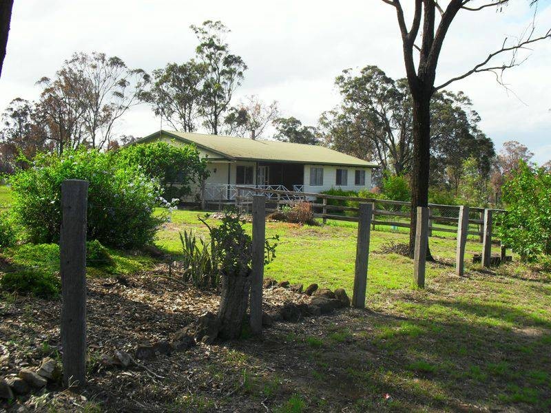 32 Brazier Road, Nanango QLD 4615