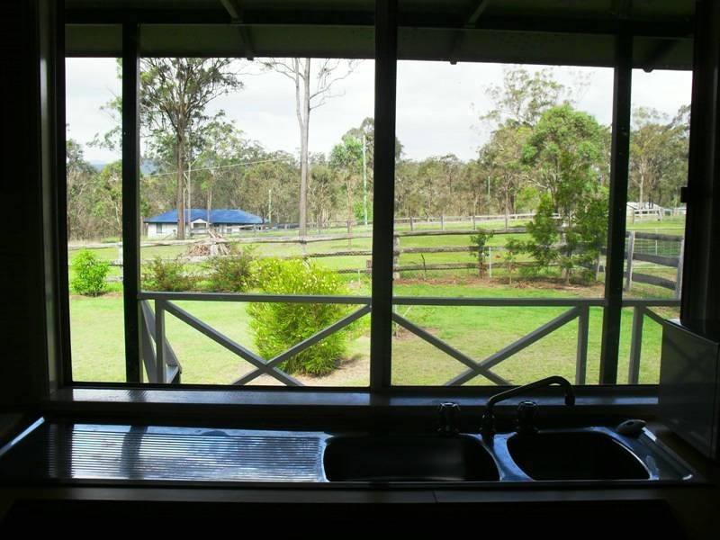 32 Brazier Road, Nanango QLD 4615