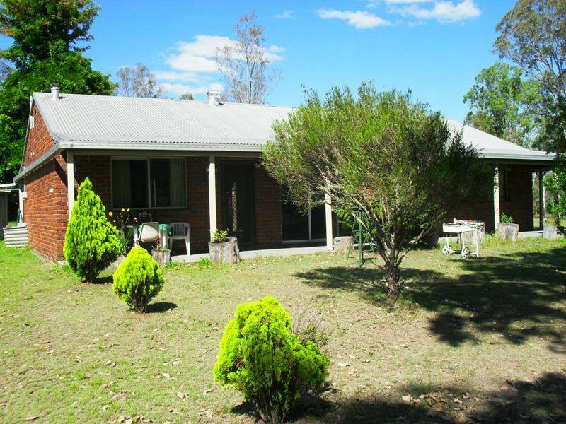 184 Carbeen Crescent, Nanango QLD 4615