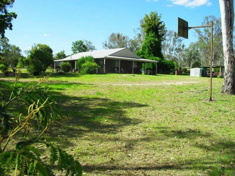 184 Carbeen Crescent, Nanango QLD 4615