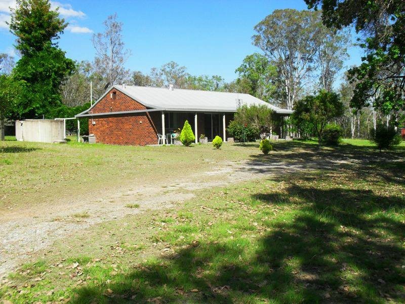 184 Carbeen Crescent, Nanango QLD 4615