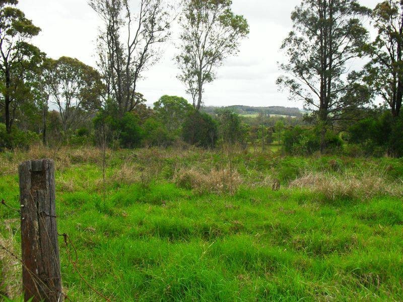 317 Mt Binga Road, Blackbutt QLD 4306