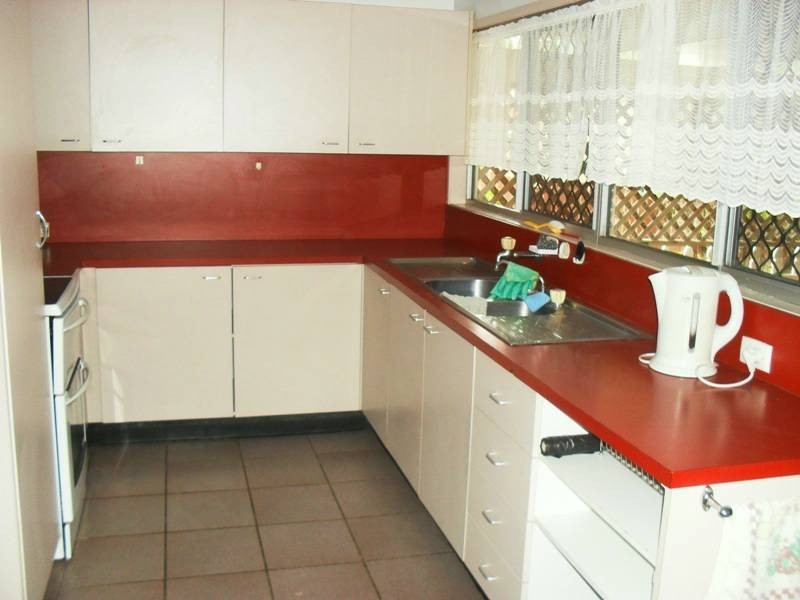 4 Corbett Street, Nanango QLD 4615