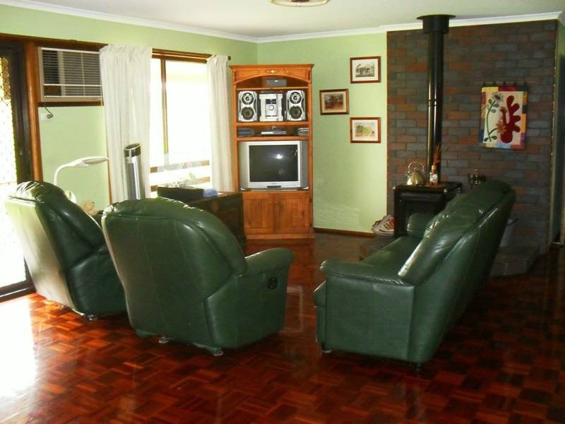 227 Smith Road, Nanango QLD 4615