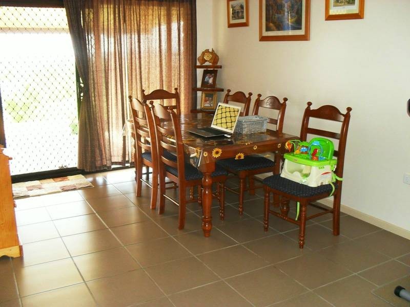 10 North Kerton Road, Nanango QLD 4615