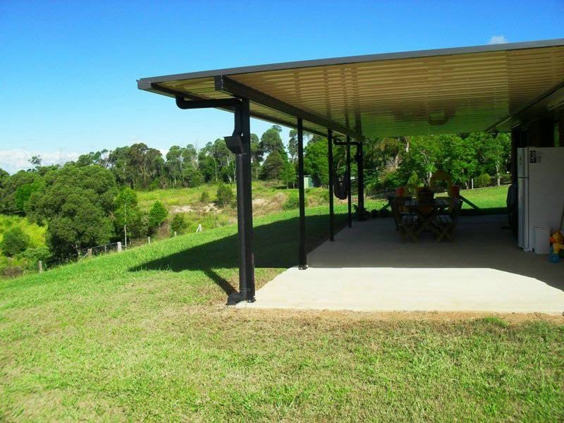 10 North Kerton Road, Nanango QLD 4615
