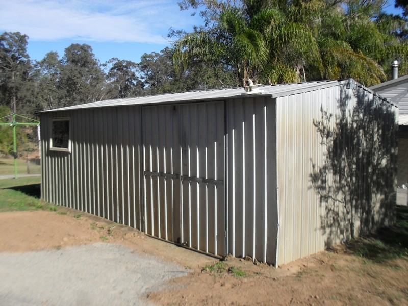234 Malar Crescent, Nanango QLD 4615