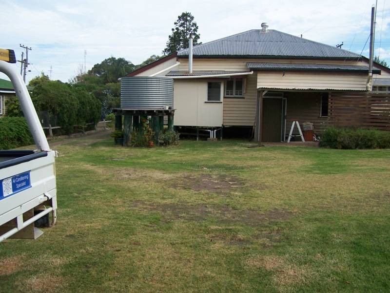 7 Millar Street, Yarraman QLD 4614