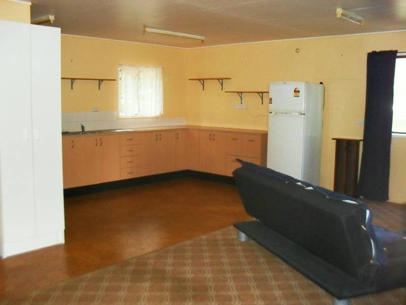 48 Home Street, Nanango QLD 4615