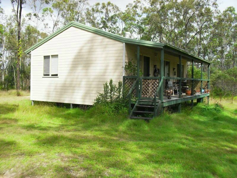 32 Whitaker Road, Nanango QLD 4615