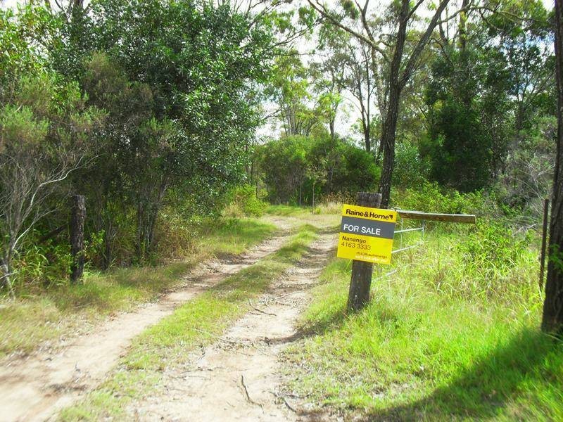 32 Whitaker Road, Nanango QLD 4615