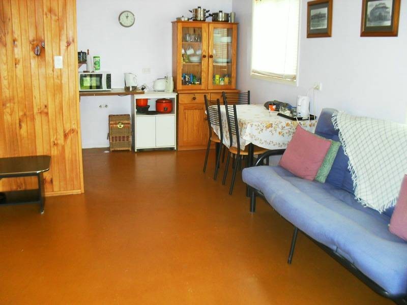 32 Whitaker Road, Nanango QLD 4615