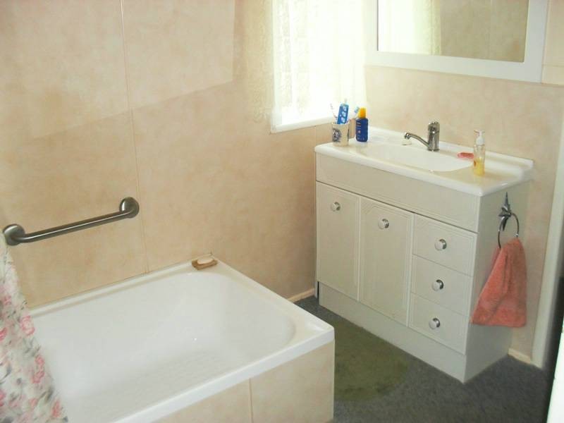 21 Millar Street, Yarraman QLD 4614