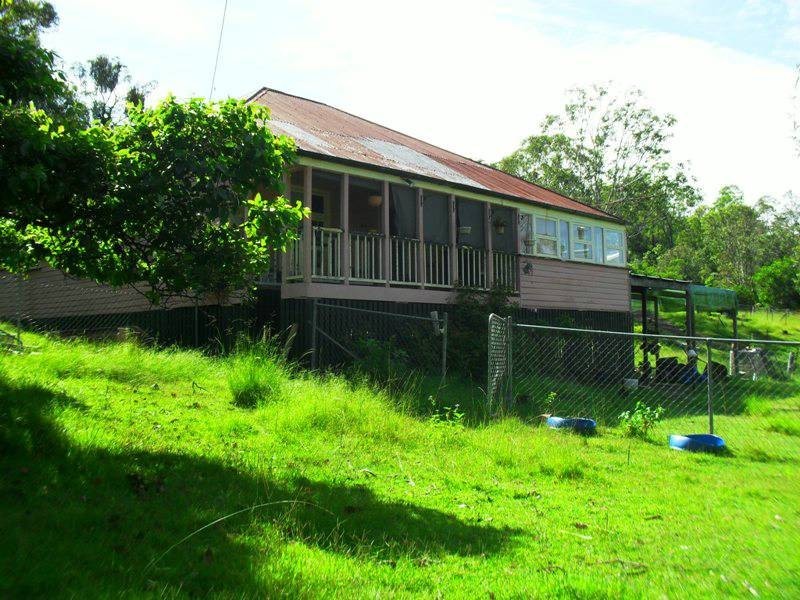 405 Hamilton Road, Nanango QLD 4615