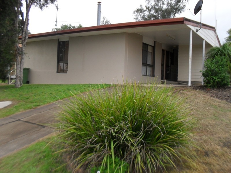 86 Brisbane Street, Nanango QLD 4615