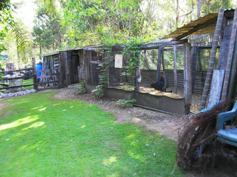 213 Carbeen Crescent, Nanango QLD 4615