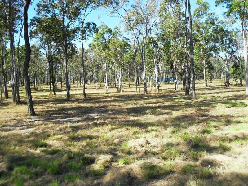 13 Tara Avenue, Nanango QLD 4615