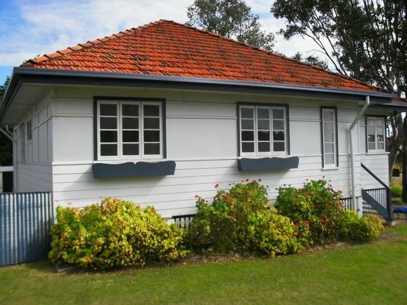 87 Chester Street, Nanango QLD 4615
