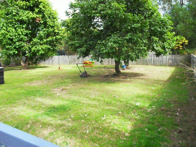 87 Chester Street, Nanango QLD 4615