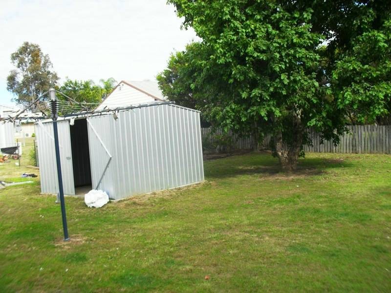 87 Chester Street, Nanango QLD 4615