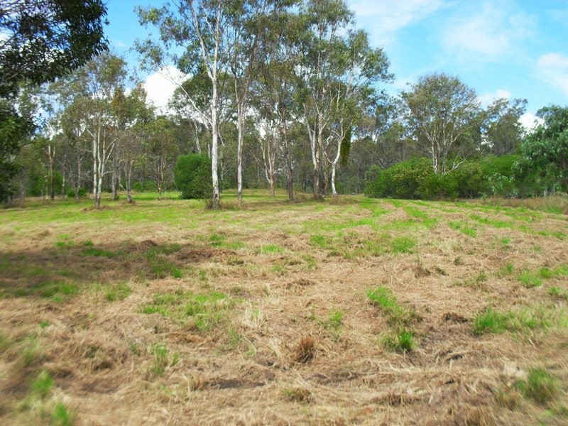 58 Home Street, Nanango QLD 4615