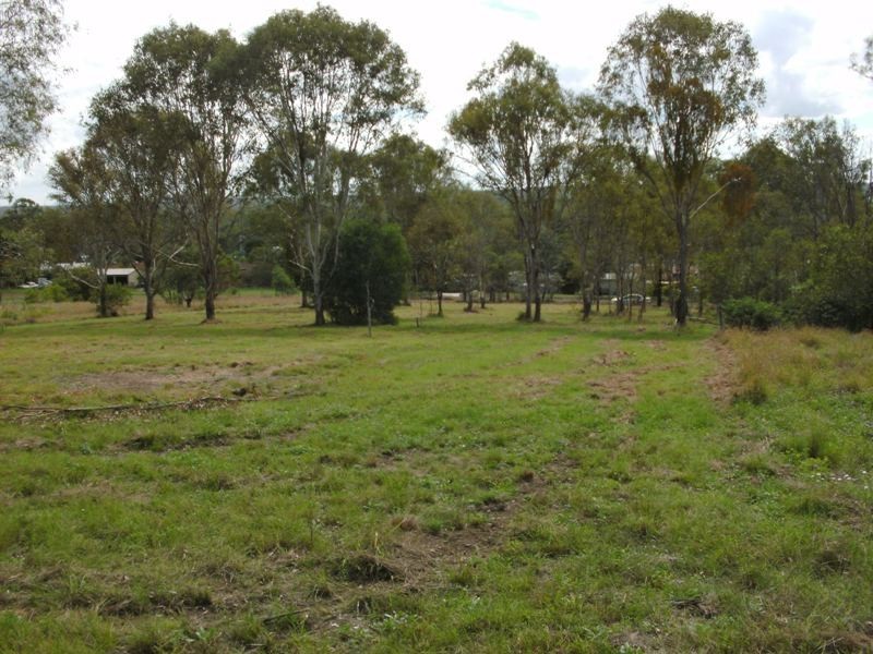 58 Home Street, Nanango QLD 4615