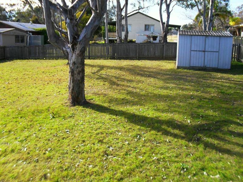 34 Bunker Avenue, Nanango QLD 4615