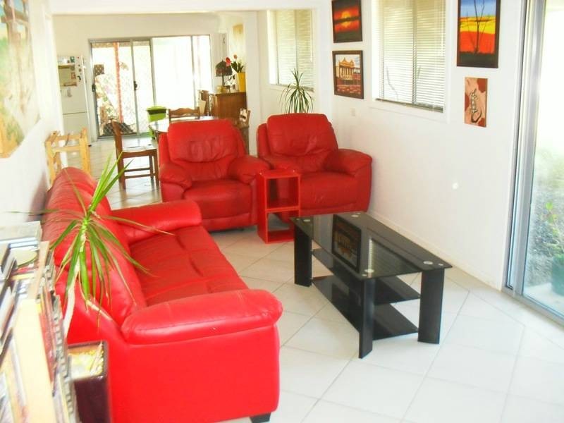 53 Oliver Road, Nanango QLD 4615