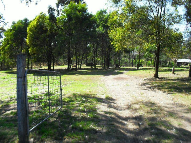 113 Izzard Road, Nanango QLD 4615