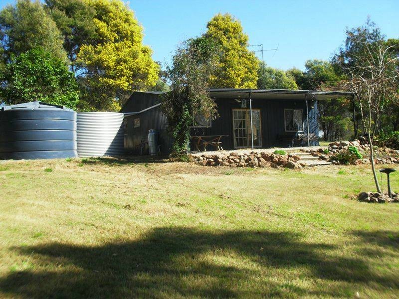 113 Izzard Road, Nanango QLD 4615