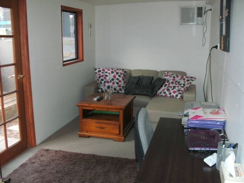 91 Malar Crescent, Nanango QLD 4615
