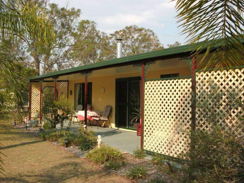254 Carbeen Crescent, Nanango QLD 4615