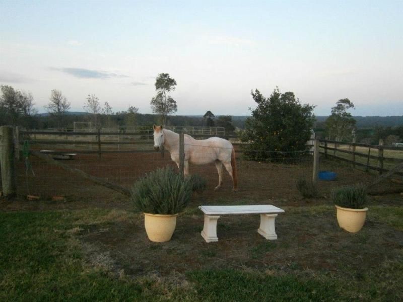 148 Greenhills Drive, Blackbutt QLD 4306