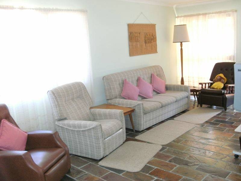 50 Wickham Street, Nanango QLD 4615