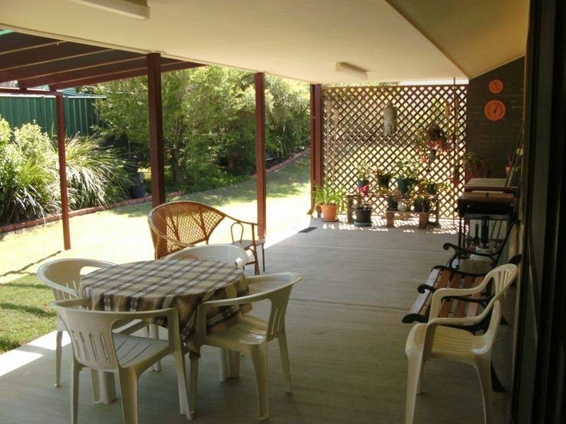 50 Wickham Street, Nanango QLD 4615