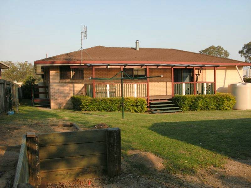 5 Conroy Street, Nanango QLD 4615