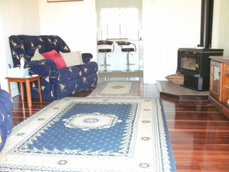 71 Chester Street, Nanango QLD 4615