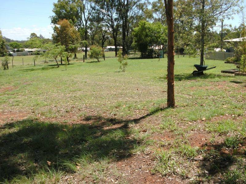 71 Chester Street, Nanango QLD 4615