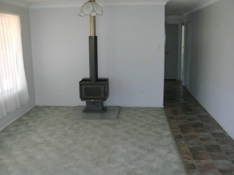 27 Hay Street, Nanango QLD 4615