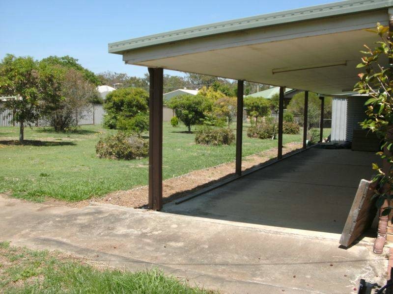 27 Hay Street, Nanango QLD 4615
