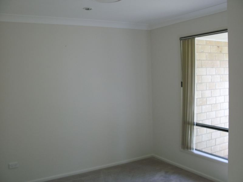 30 Templeton Road, Nanango QLD 4615