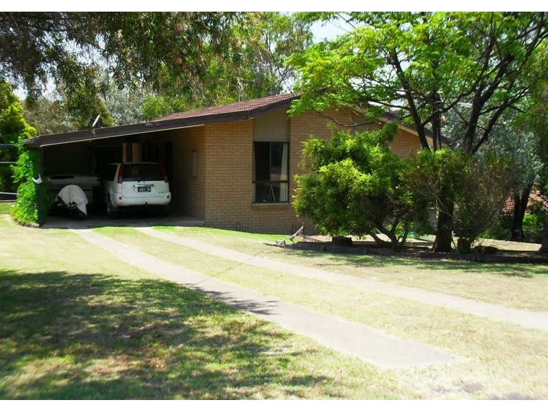120 Brisbane Street, Nanango QLD 4615