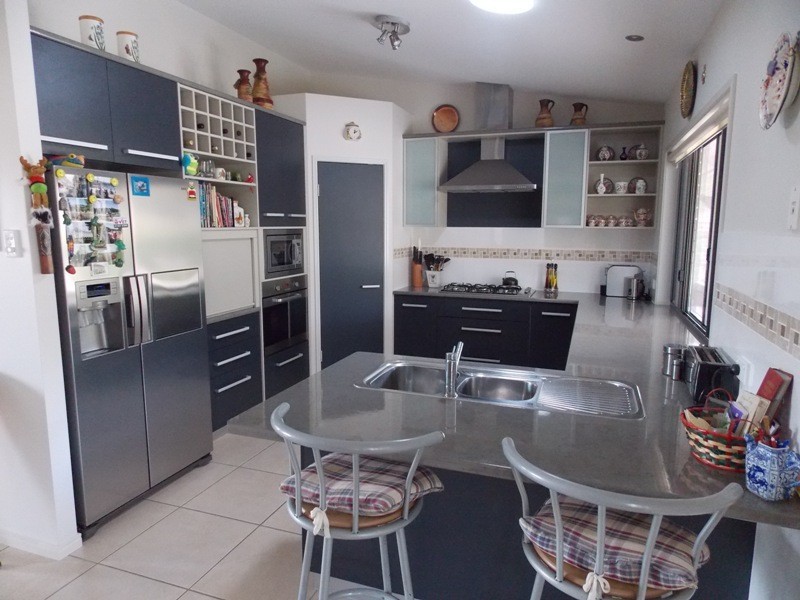 35 Tara Avenue, Nanango QLD 4615
